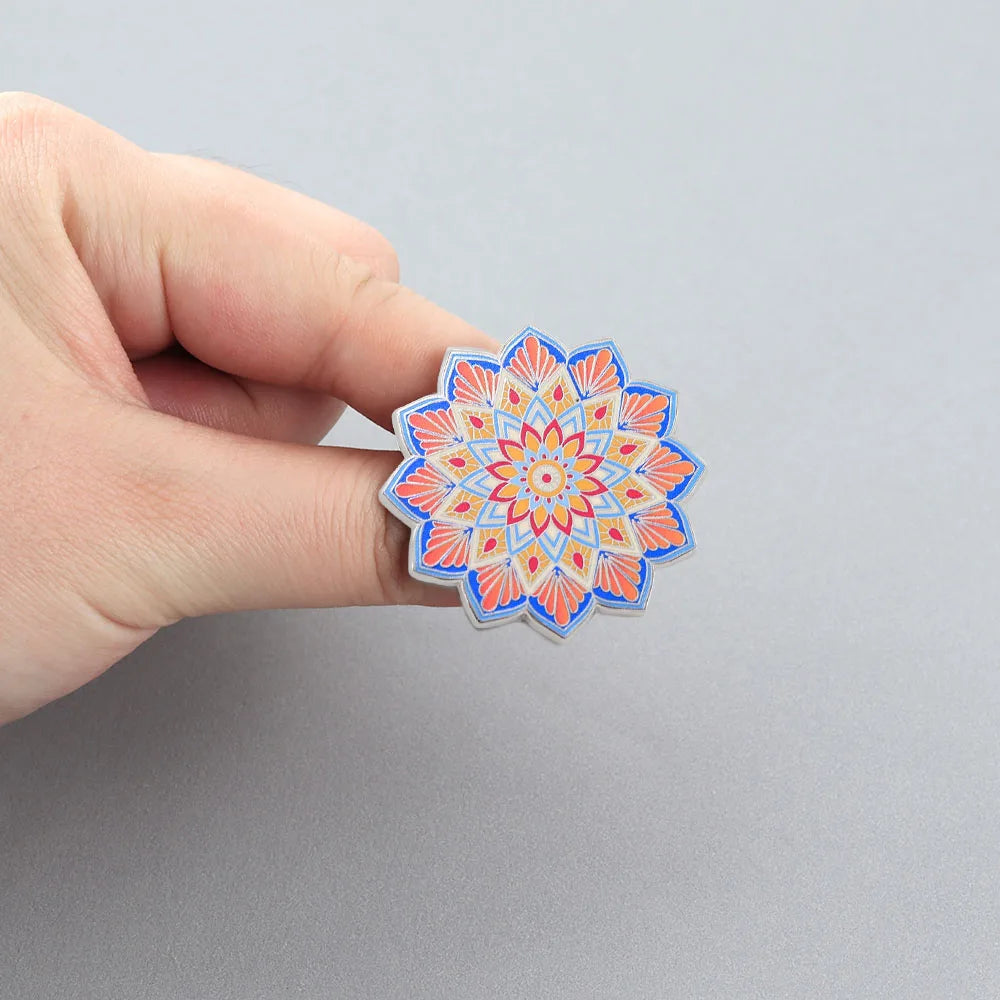 Pin de mandala decorativo de 40 mm