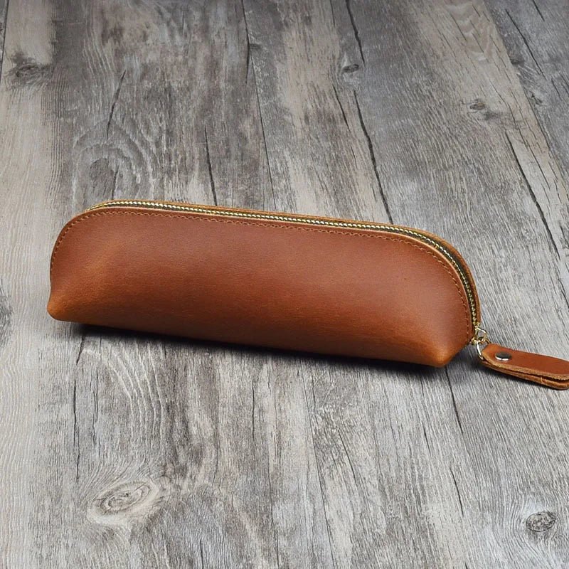 Estuche de cuero vintage con cierre para lápices - UpsArtes